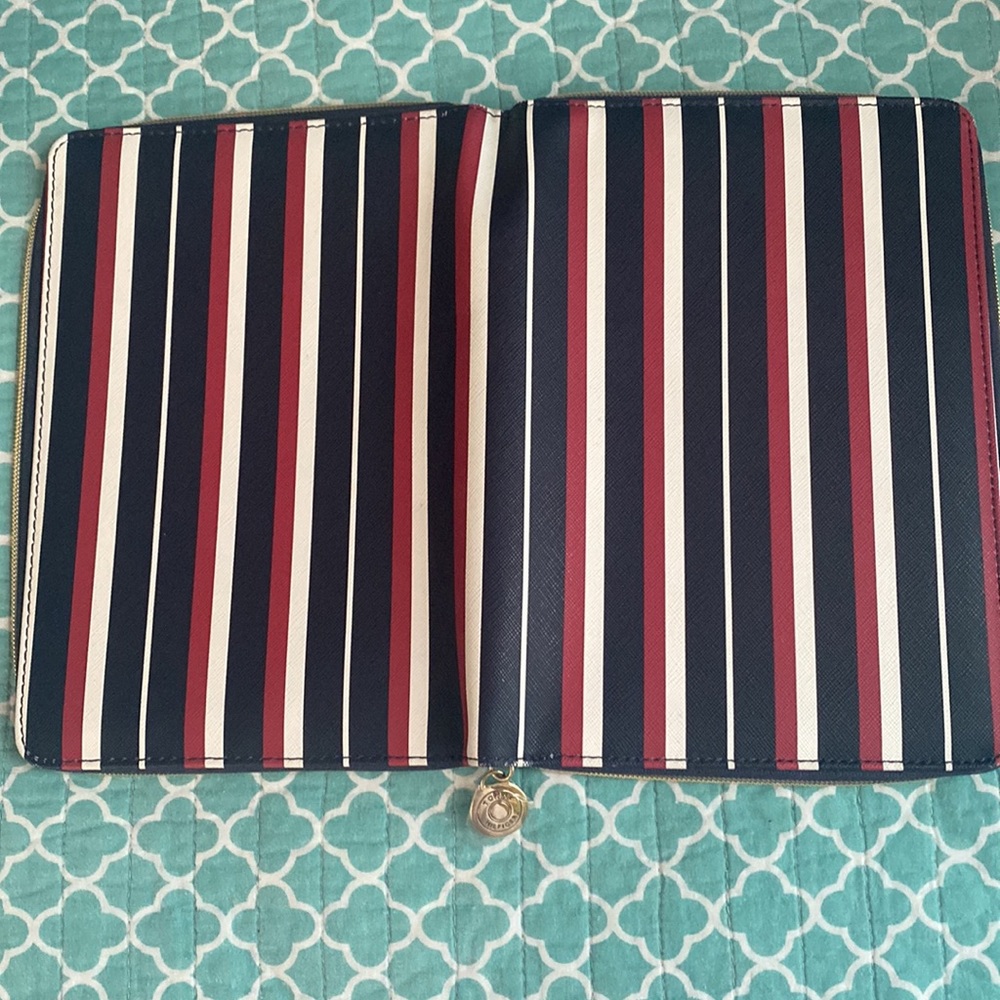 Tommy Hilfiger IPad Case